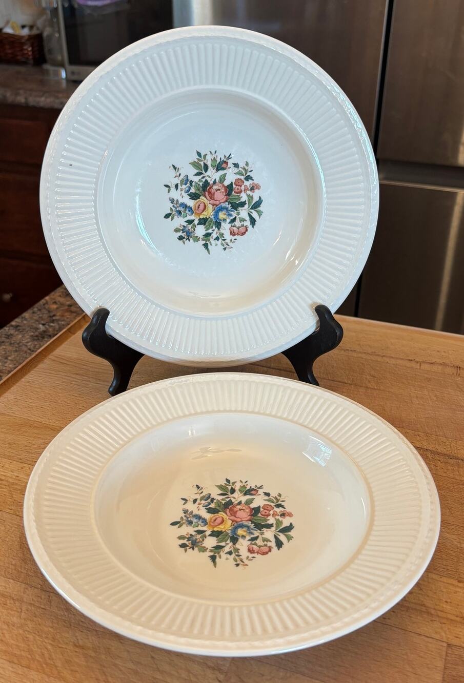 Vintage Wedgwood Conway 9" Soup Bowls Set of 2 1960s England Discontinued Floral